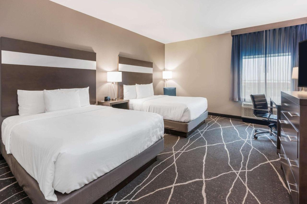 La Quinta Inn And Suites By Wyndham Houston Spring South Eksteriør billede